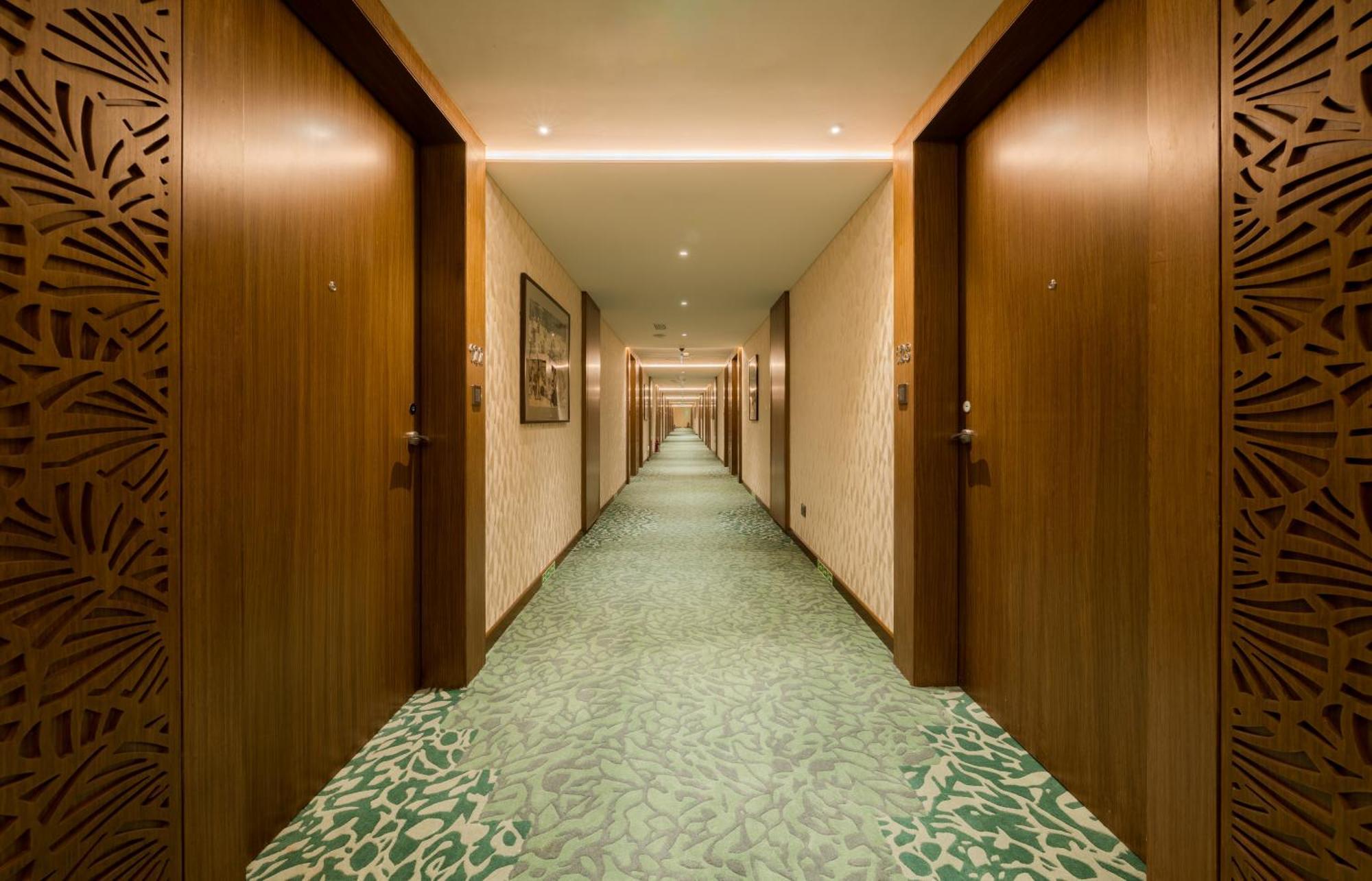 080 Transit Hotel, T2 Turuvekere Ngoại thất bức ảnh